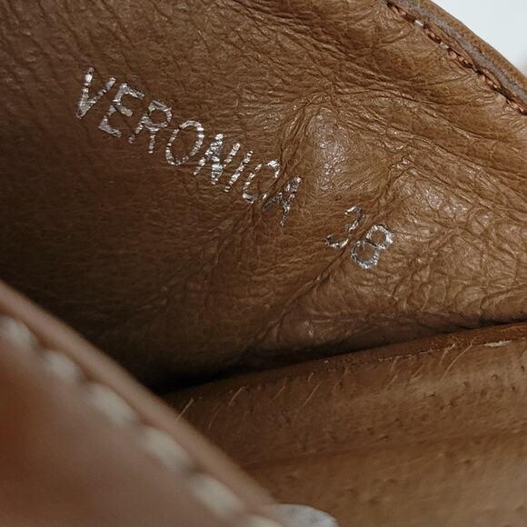 GC Womens Veronica Sandals 38 Brown Leather Peep Toe Buckle Wooden Chunky Wedge - Picture 8 of 13